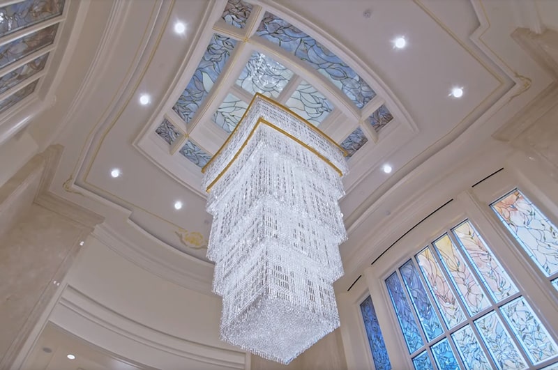 Custom Chandelier Design 