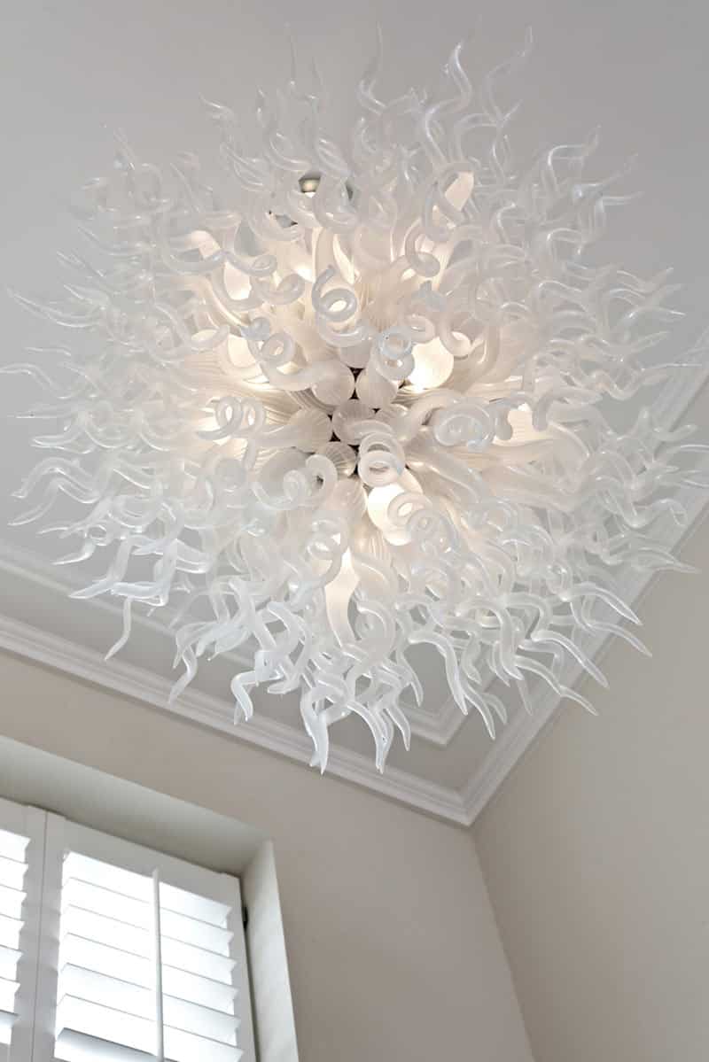 Artistic Chandelier Corale Bianco Stairwell Junior